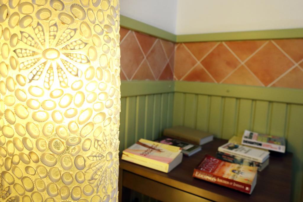Mira Parque Bed & Breakfast อัลบูเฟรา ภายนอก รูปภาพ