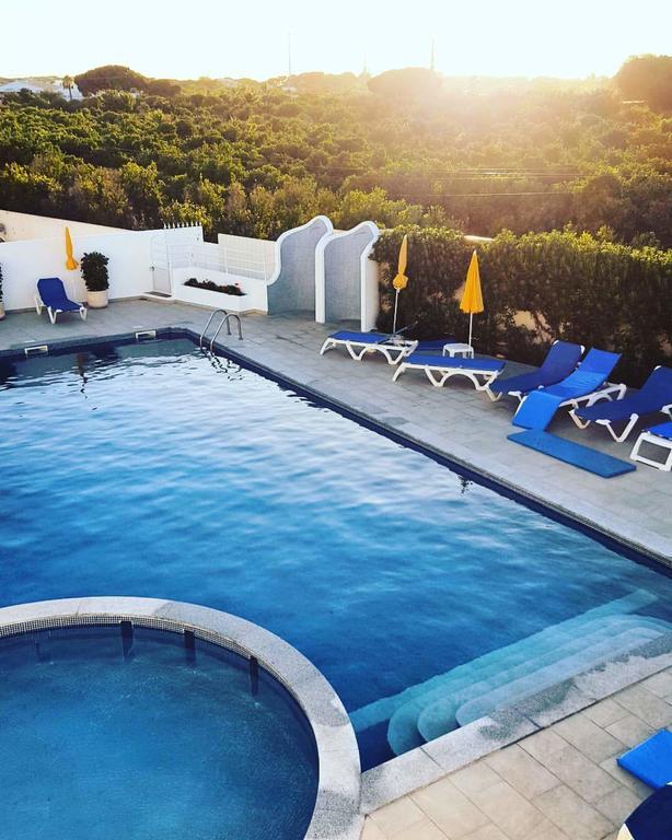 Mira Parque Bed & Breakfast อัลบูเฟรา ภายนอก รูปภาพ
