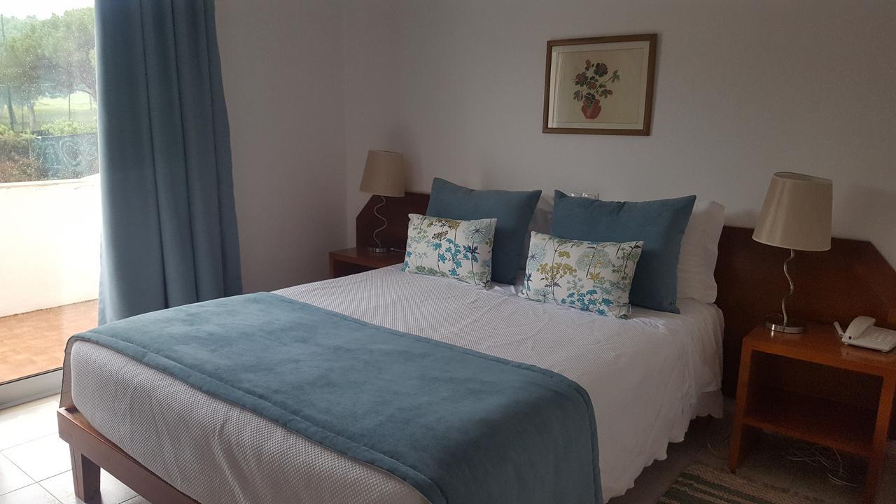Mira Parque Bed & Breakfast อัลบูเฟรา ภายนอก รูปภาพ
